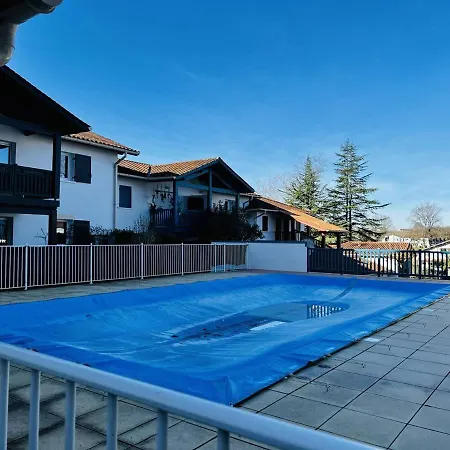 Apartment T1 Bis Avec Piscine A - 2 Pers, Terrasse, Parking Prive - Fr-1-495-105 *